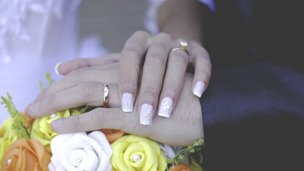 Comment préparer vos ongles pour votre mariage ?